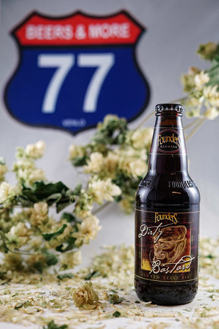 Founders Brewing Company Founders Brewing Company Dirty Bastard Pale Ale Fles 35,5 cl  8,50%