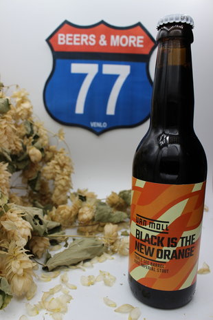 Van Moll Van Moll Black is the new Orange Stout fles 33 cl  11,00%
