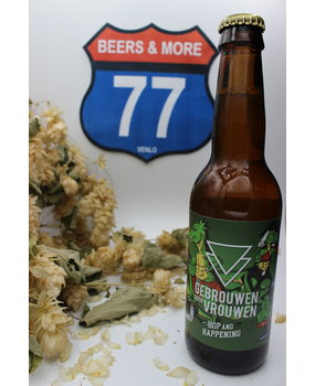 Gebrouwen door Vrouwen Gebrouwen door Vrouwen Hop and Happening Ale Fles 33 cl  4,50% Gebrouwen door Vrouwen Gebrouwen door Vrouwen Hop and Happening Ale Fles 33 cl  4,50%