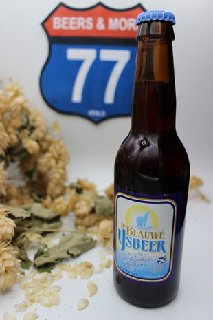 De Blauwe IJsbeer De Blauwe IJsbeer Schotse IJsbeer Scotch Ale fles 33 cl  8,00%
