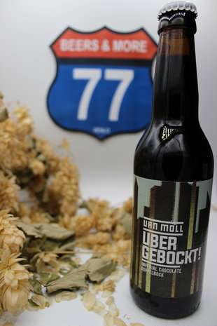 Van Moll Van Moll Ubergebokt Bockbier fles 33 cl  12,00%
