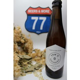 Tom's Brouwerij Tom's Brouwerij Wijerse Blonde Tripel fles 33 cl 9,00% Tom's Brouwerij Tom's Brouwerij Wijerse Blonde Tripel fles 33 cl 9,00%