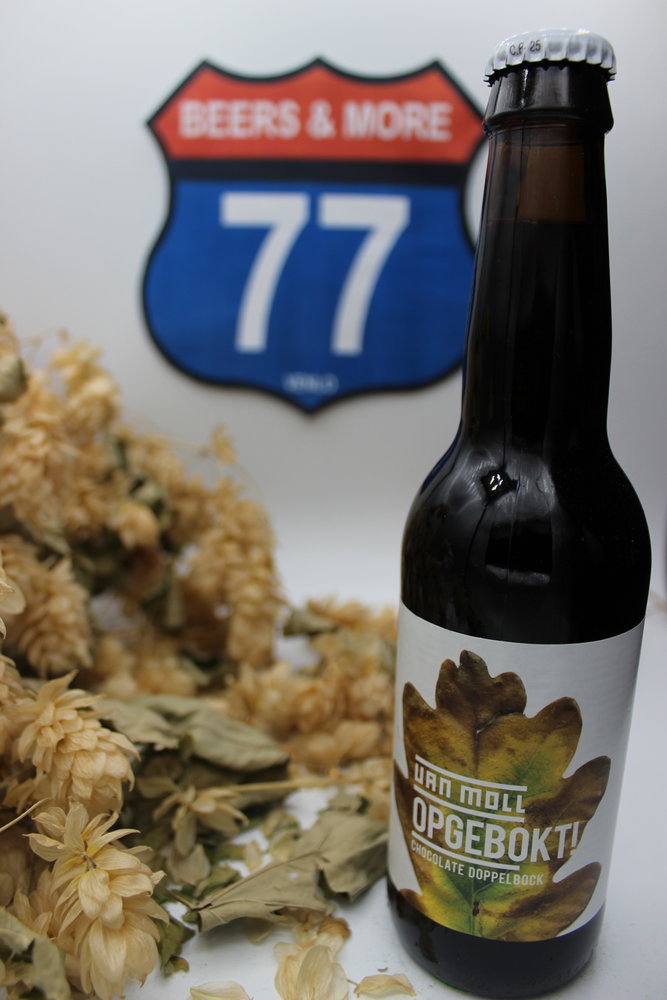 Van Moll Van Moll Opgebokt Bockbier fles 33 cl  7,50%