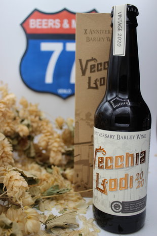 Brewfist Brewfist Vecchia Lodi 2020 Barleywine BA Fles 33 cl  10,20% Brewfist Brewfist Vecchia Lodi 2020 Barleywine BA Fles 33 cl  10,20%