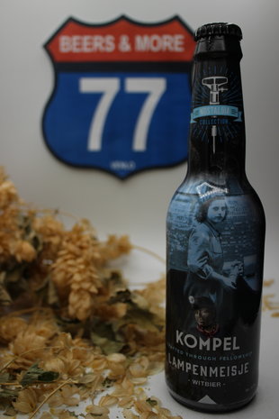 Kompel Kompel Nostalgia #7 Lampenmeisje witbier Fles 33 cl  5,00% Kompel Kompel Nostalgia #7 Lampenmeisje witbier Fles 33 cl  5,00%