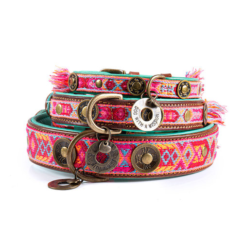 Collier pour chien Boho Rosa en cuir rose - Dog with a Mission