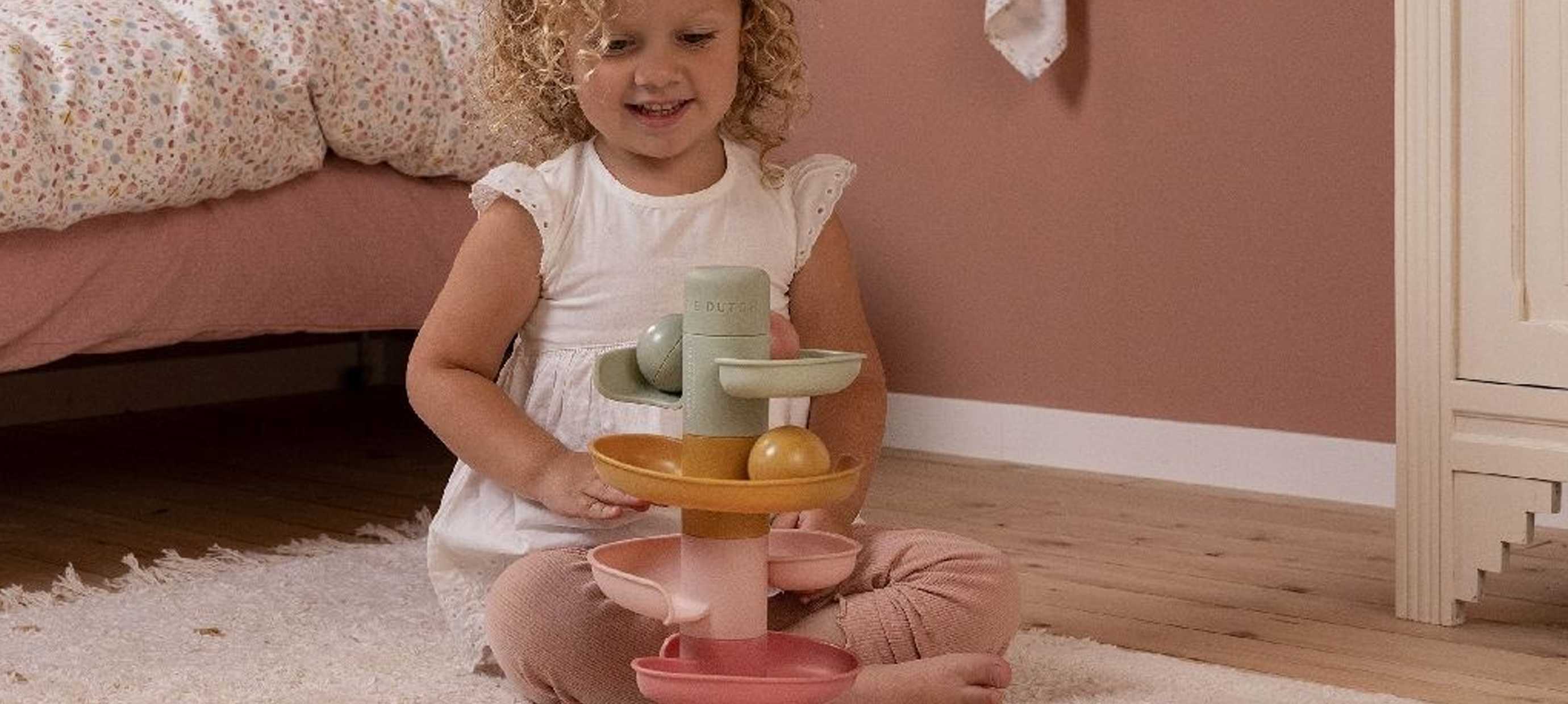 Stimuleer de zintuigen van je kind met sensorisch speelgoed 