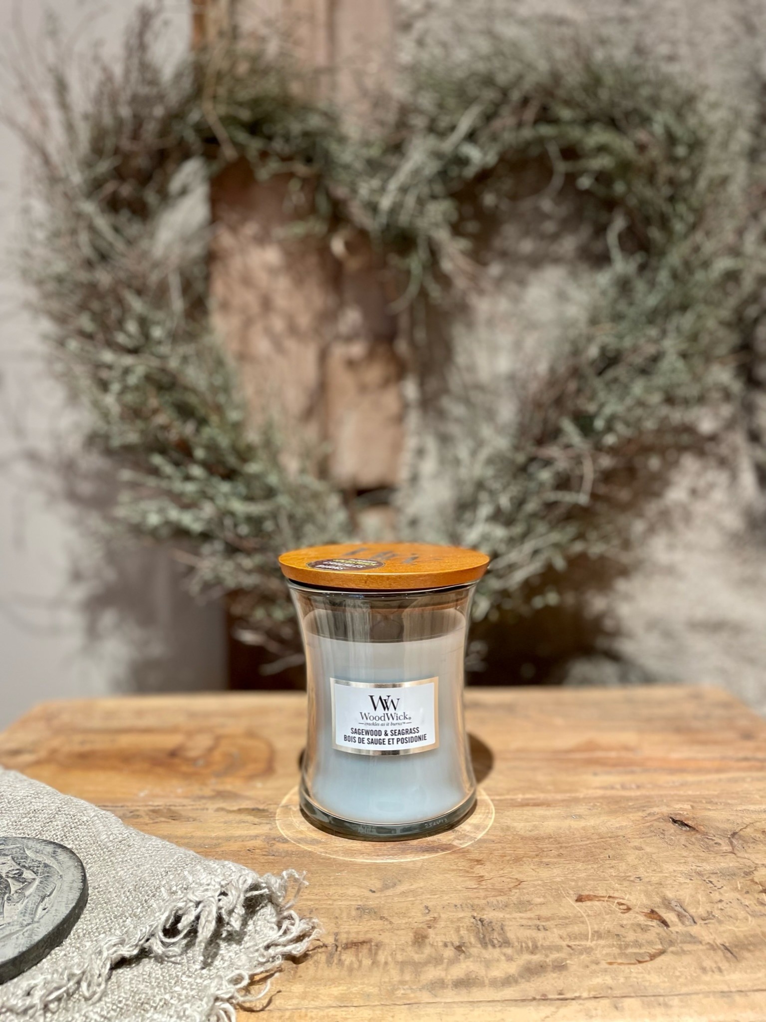 Woodwick Sagewood & seagrass medium candle Westerwolde Hoeve