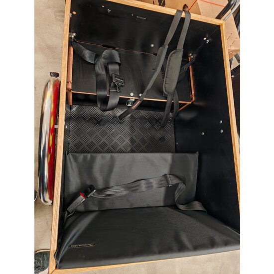 CHRISTIANIA Christiania Cargo Bike - Private Sale