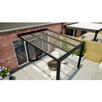 Aluminium overkapping zwart 307cm x 350cm met helder glas dak Aluminium overkapping zwart 307cm x 350cm met helder glas dak