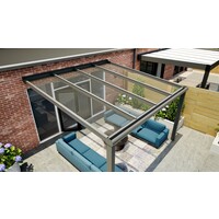 Aluminium overkapping antraciet 407cm x 400cm met helder glazen dak