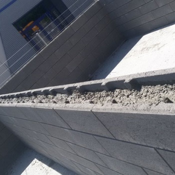 Bekistingsblok Eindsteen (1/2) 250x300x200mm