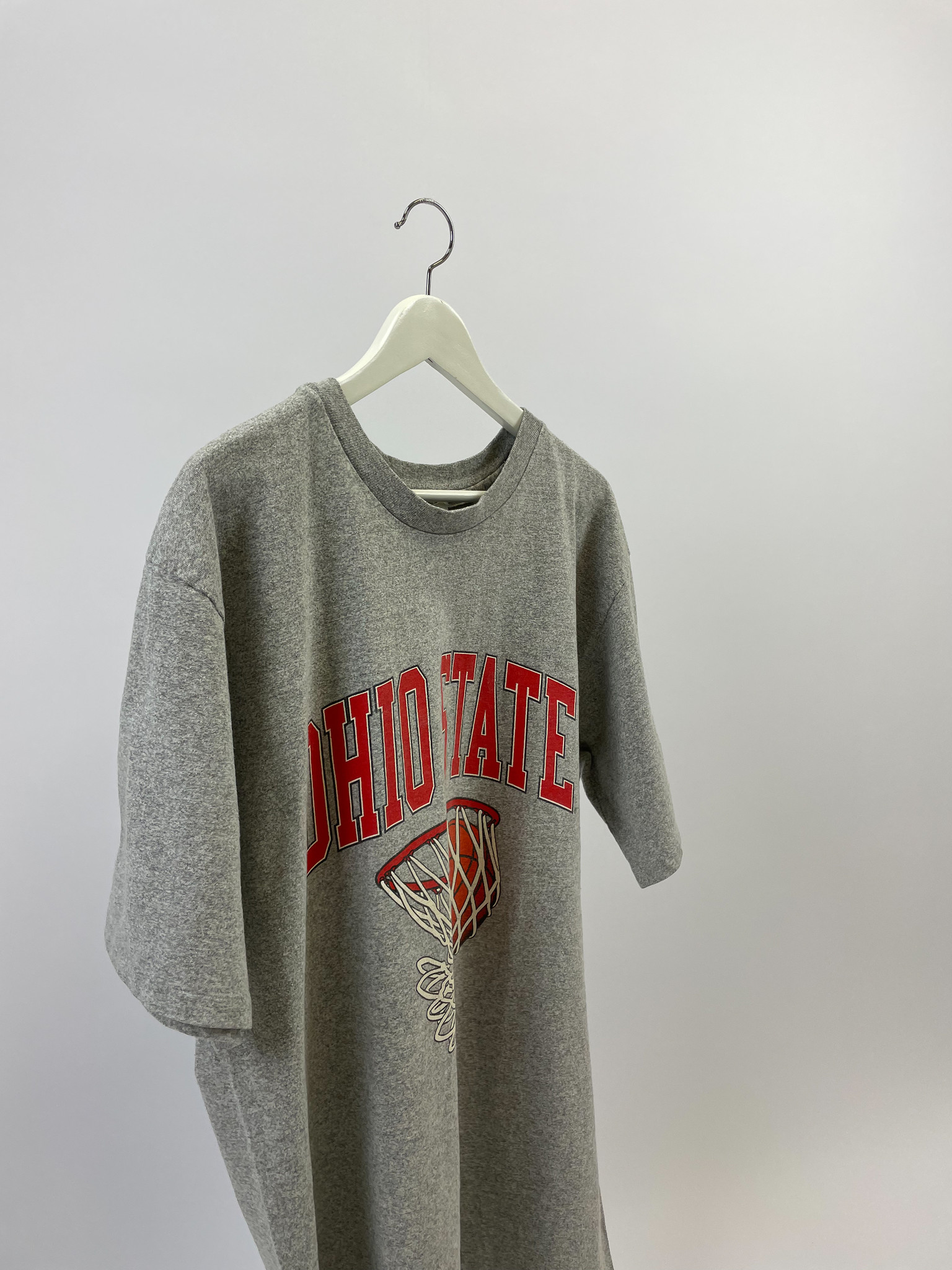 Unbranded Ohio State Basketball Tee - XL (Fits L)