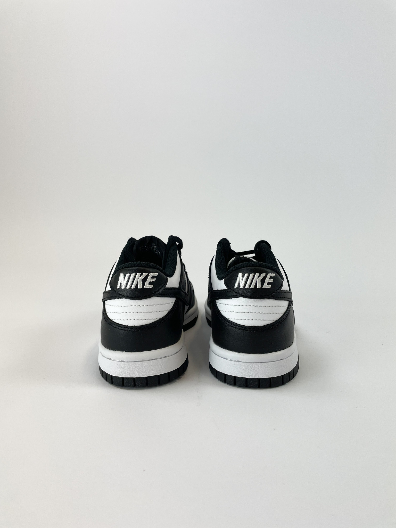 Nike Dunk Low Retro White Black