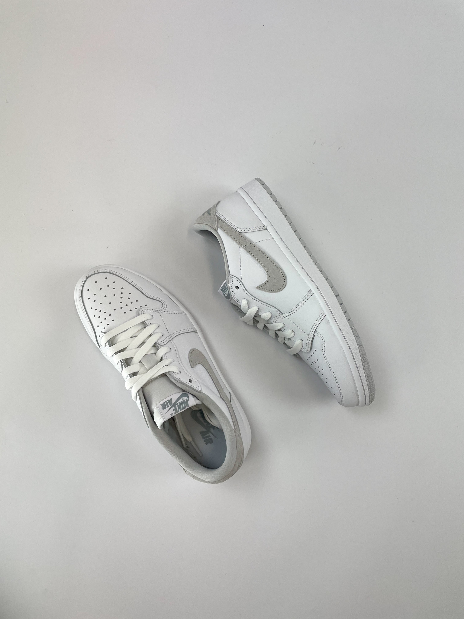 Nike Jordan 1 Low OG Neutral Grey