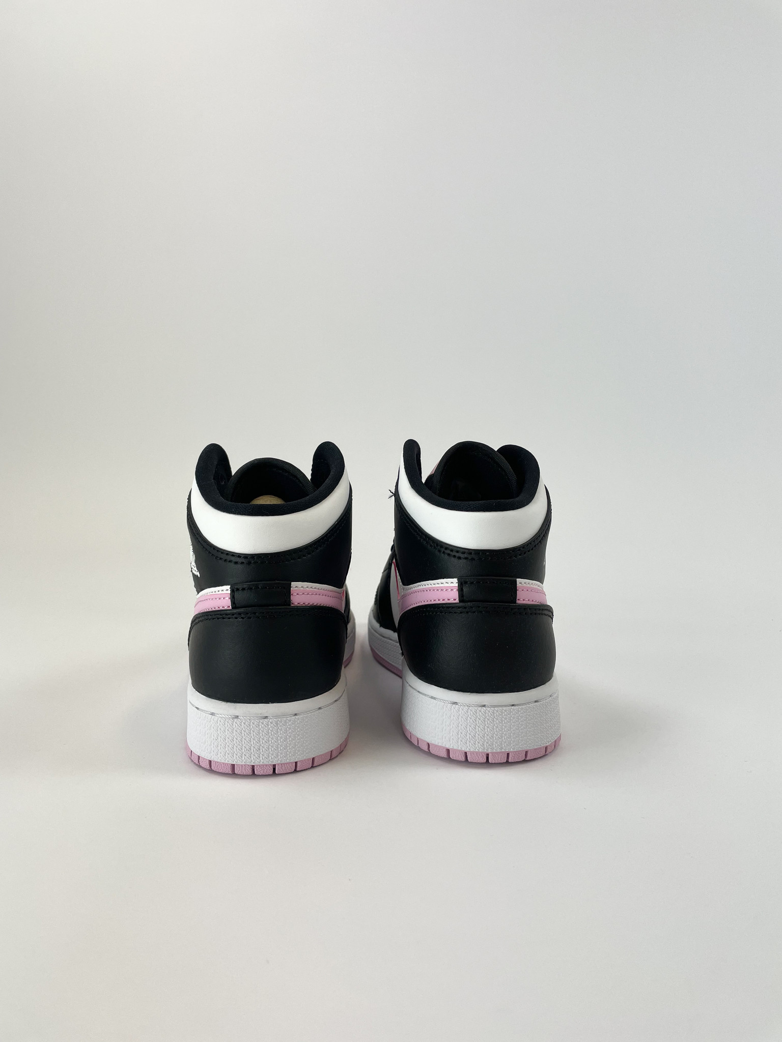 Nike Air Jordan 1 Mid White Light Arctic Pink