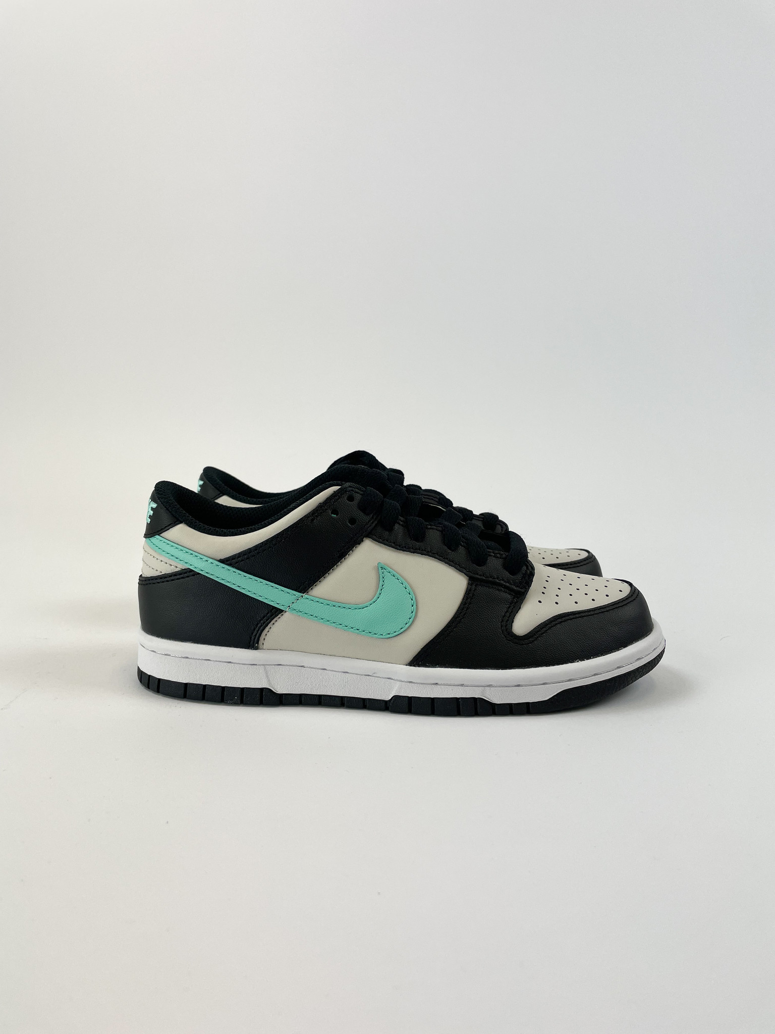 Nike Dunk Low Tiffany