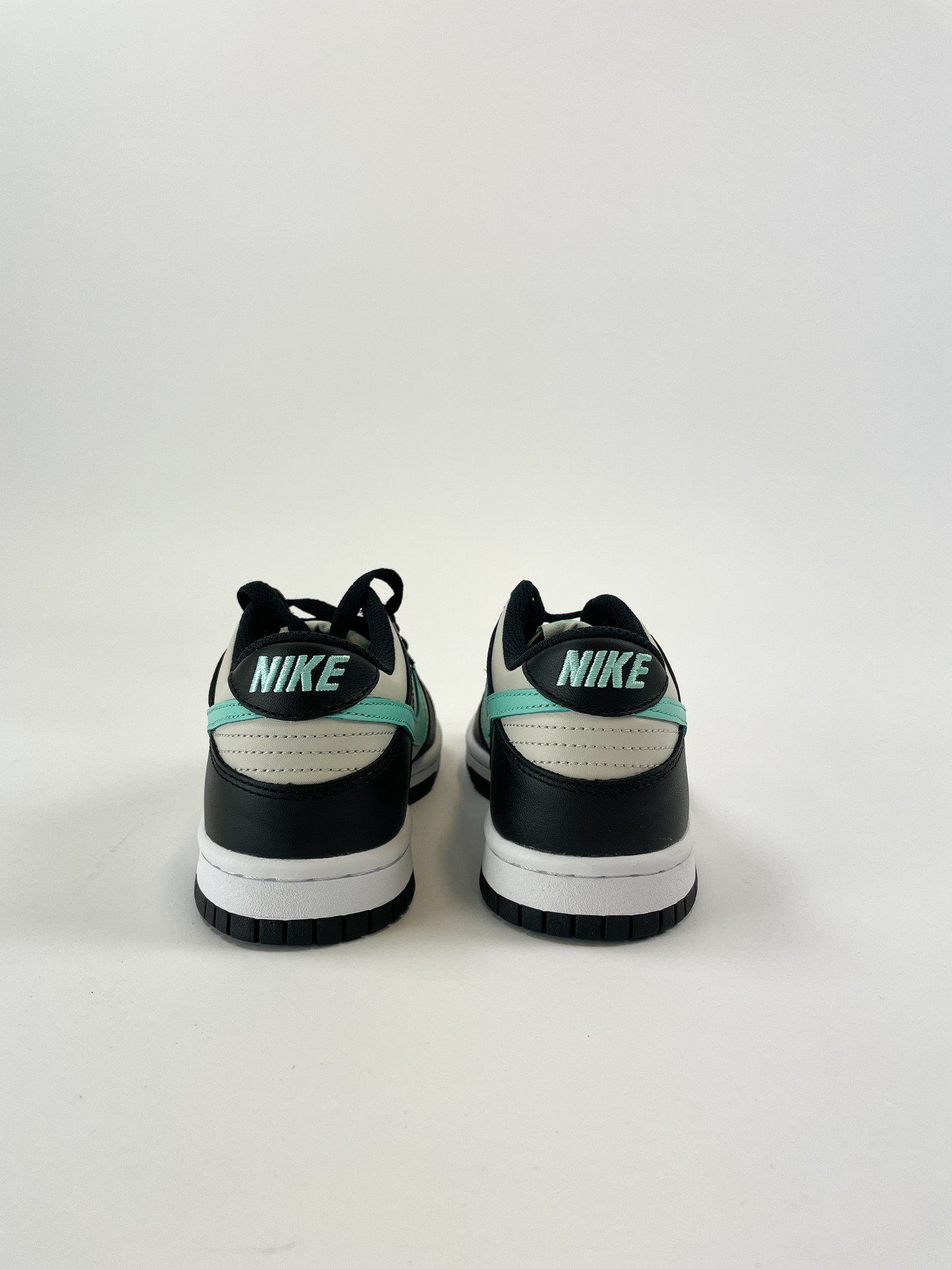 Nike Dunk Low Tiffany