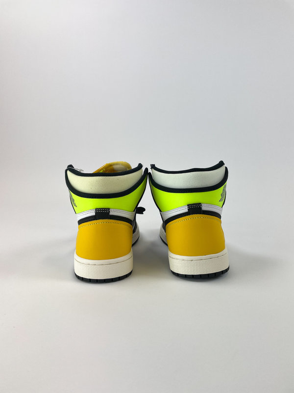 Jordan Retro High White Black Volt University Gold ZNEAKRS