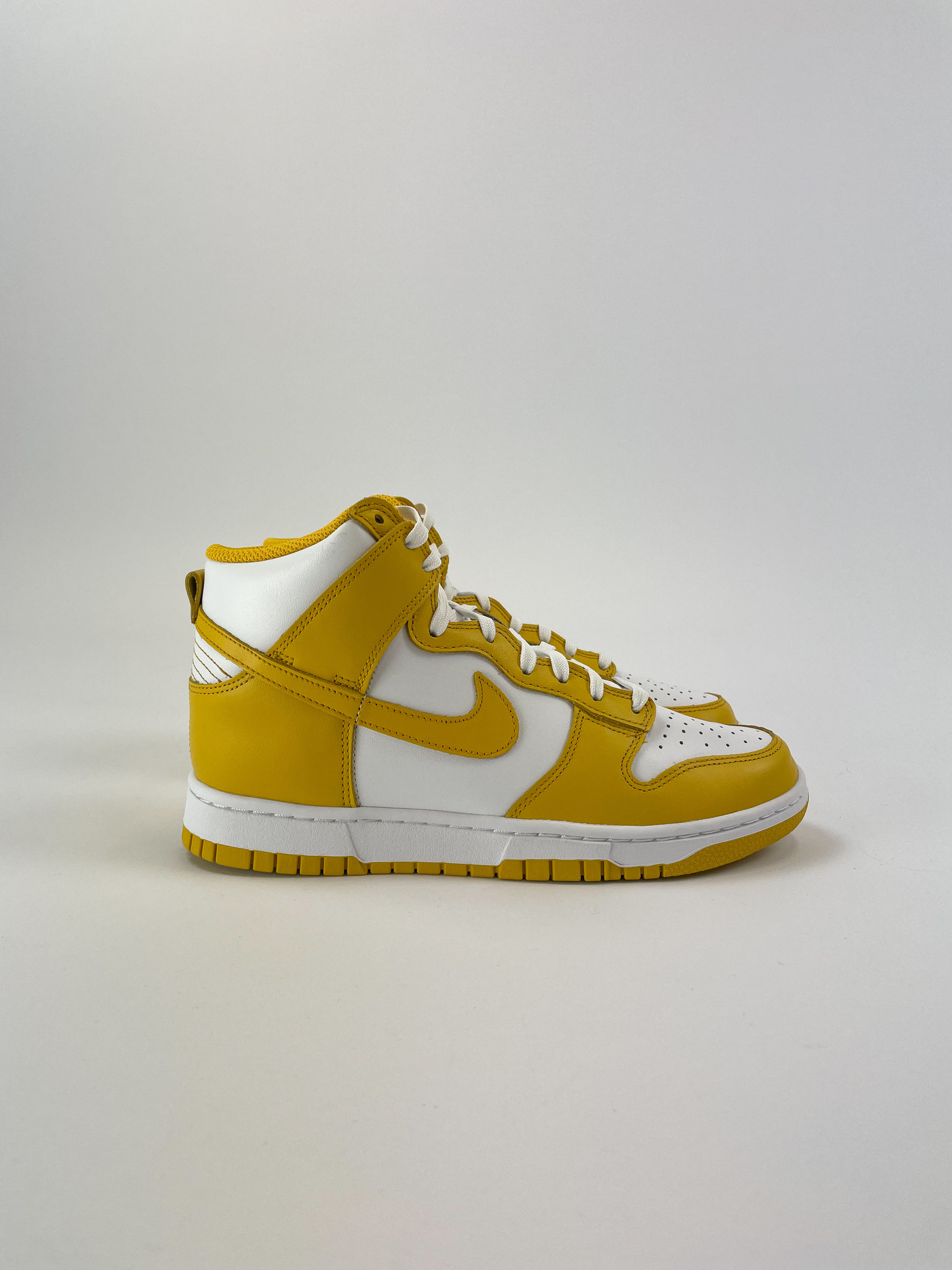 Nike Dunk High Dark Sulfur
