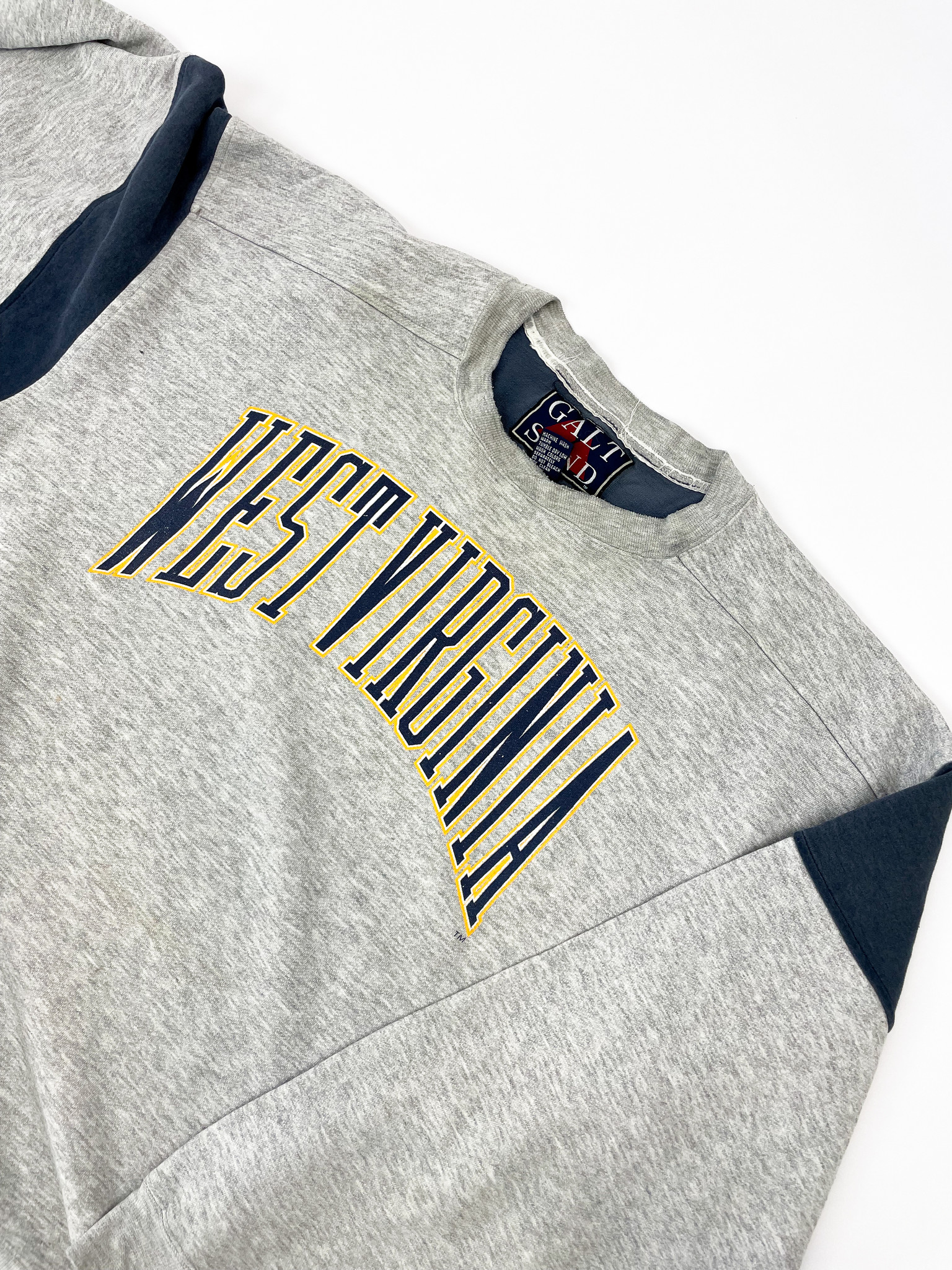 NFL Teams West Virginia Mountaineers (Fits XL)