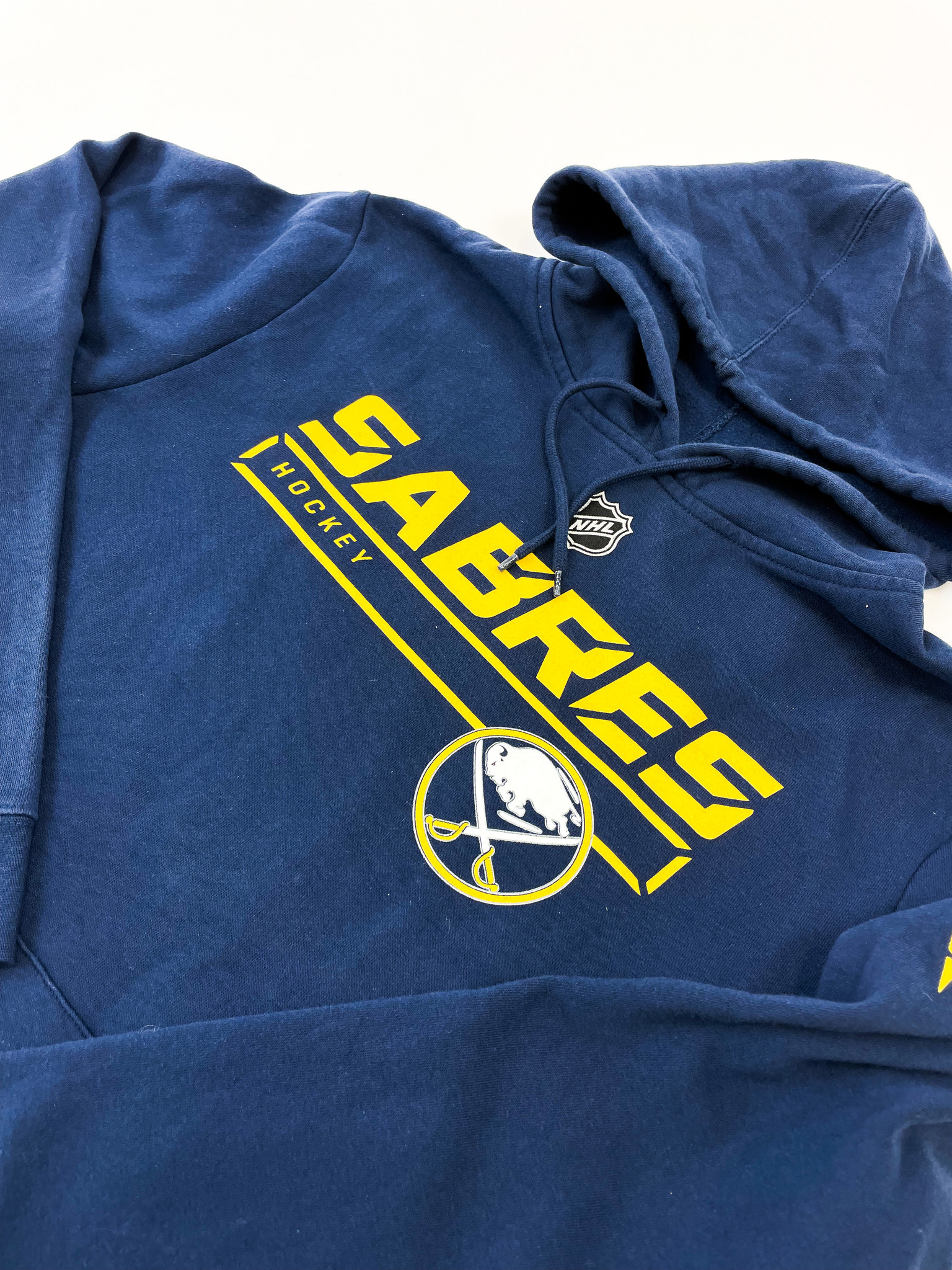 NHL Teams Sabres Hockey (Fits M/L)