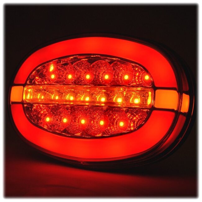 GRANIT Rückleuchte LED links / rechts, inkl. dynamischer Blinkfunktion - 7070010241, 1432DDL/P | Nennspannung: 12 / 24 V | Einbauort: links / rechts | Leuchtmittel: LED | Leuchtmittel enthalten: ja | Lichtfunktion: Schlusslicht / Bremslicht / Blinklicht | Anschl