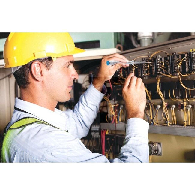 Hazet Voltage tester, insulated 220 - 250 V | 150 mm - 6243842, 839-1 | Description: <ul>220 - 250&nbsp;V | Hollow-ground slotted blade | Extra longer handle, 92&nbsp;mm | With clip | Defective festoon bulb cannot be replaced according to VDE | Round blade | Pl