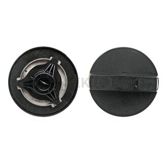 Fuel tank cap lockable