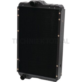 GRANIT Radiateur New Holland T8010–T8050