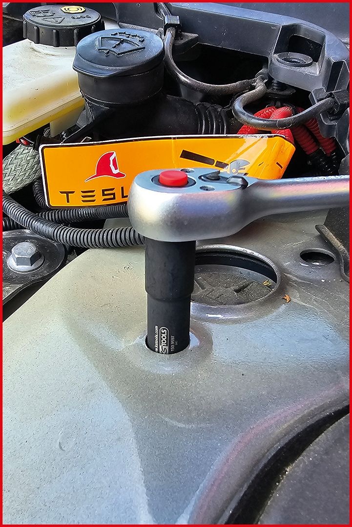 KS Tools 3/8" dopsleutel voor veerpootmontage - voor Tesla - magnetisch - 150.9597, foto 5 van 5