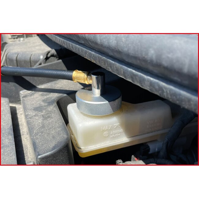 KS Tools Adapter-Satz zur Bremsentlüftung für Tesla, 3-tlg - 160.0695