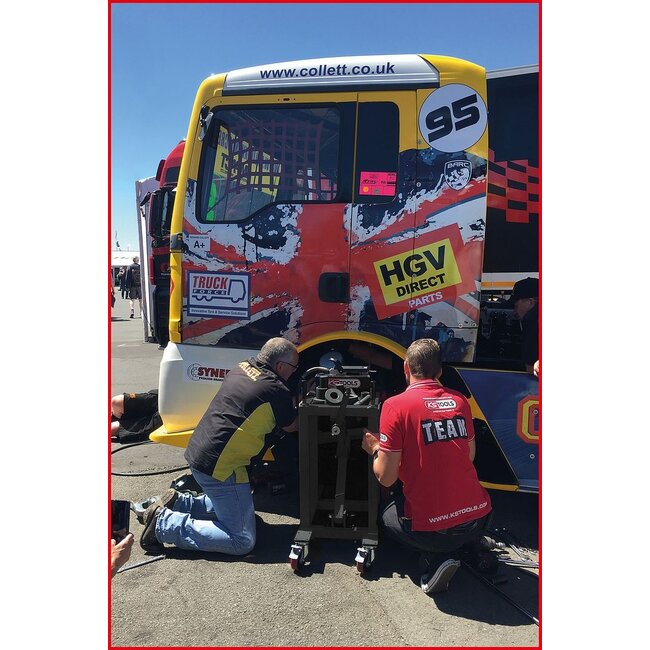 KS Tools Presse pour boulon de fusée de roue 75t avec kit de douilles de 29 pcs - 460.3620