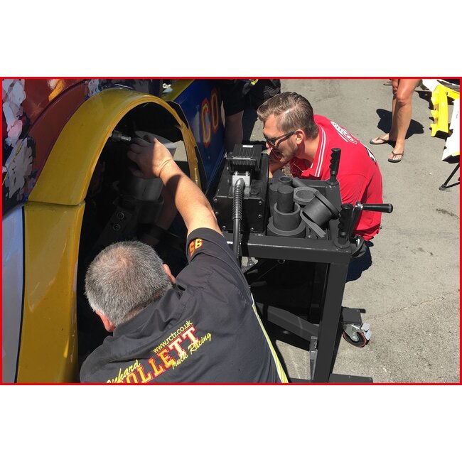 KS Tools Presse pour boulon de fusée de roue 75t avec kit de douilles de 29 pcs - 460.3620