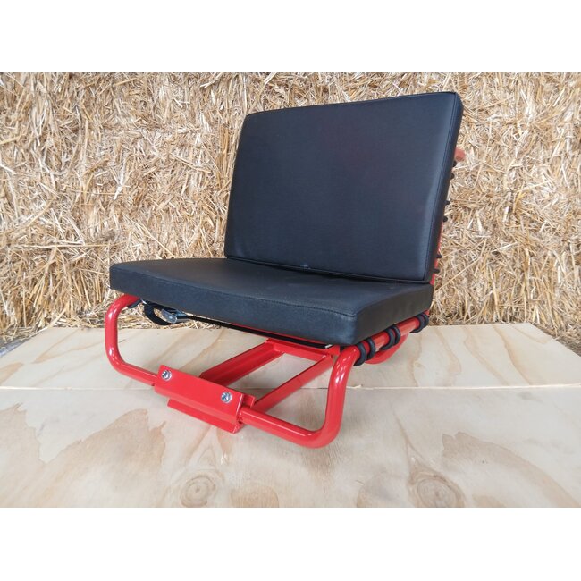 Güldner Seat with black cushions