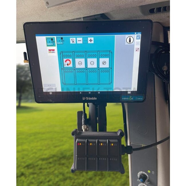 GRANIT B-Isobus keypad 2x4, 28 Knopfbolzen, AUX-N, IP68