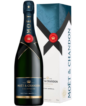 Moët & Chandon Nectar Impérial Demi-Sec Giftbox Moët & Chandon Nectar Impérial Demi-Sec Giftbox