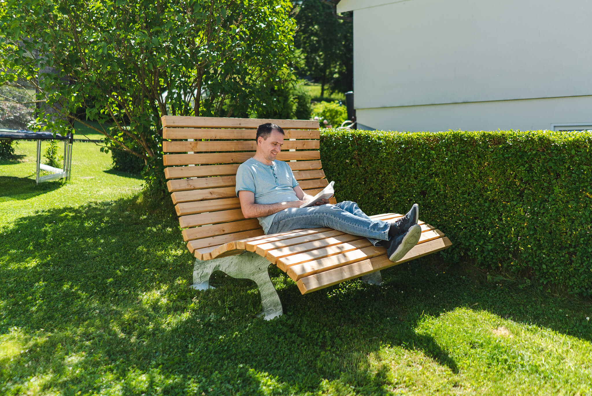 Warum ein Waldsofa ideal zum relaxen im Garten ist paroka