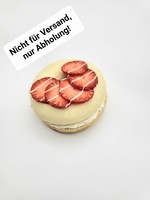 Erdbeer-Sahne Donut