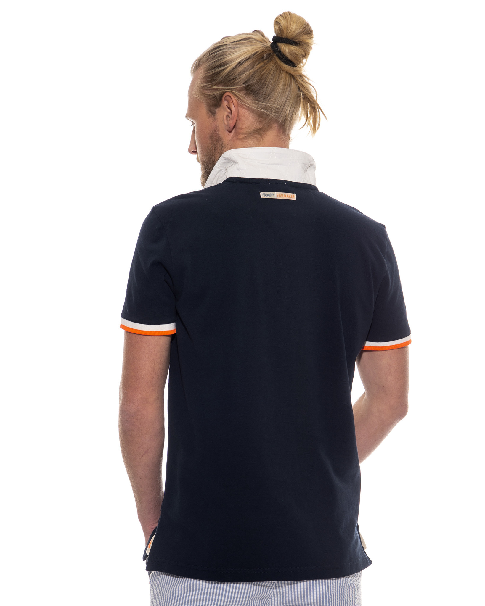 Polo Jarrow met artwork