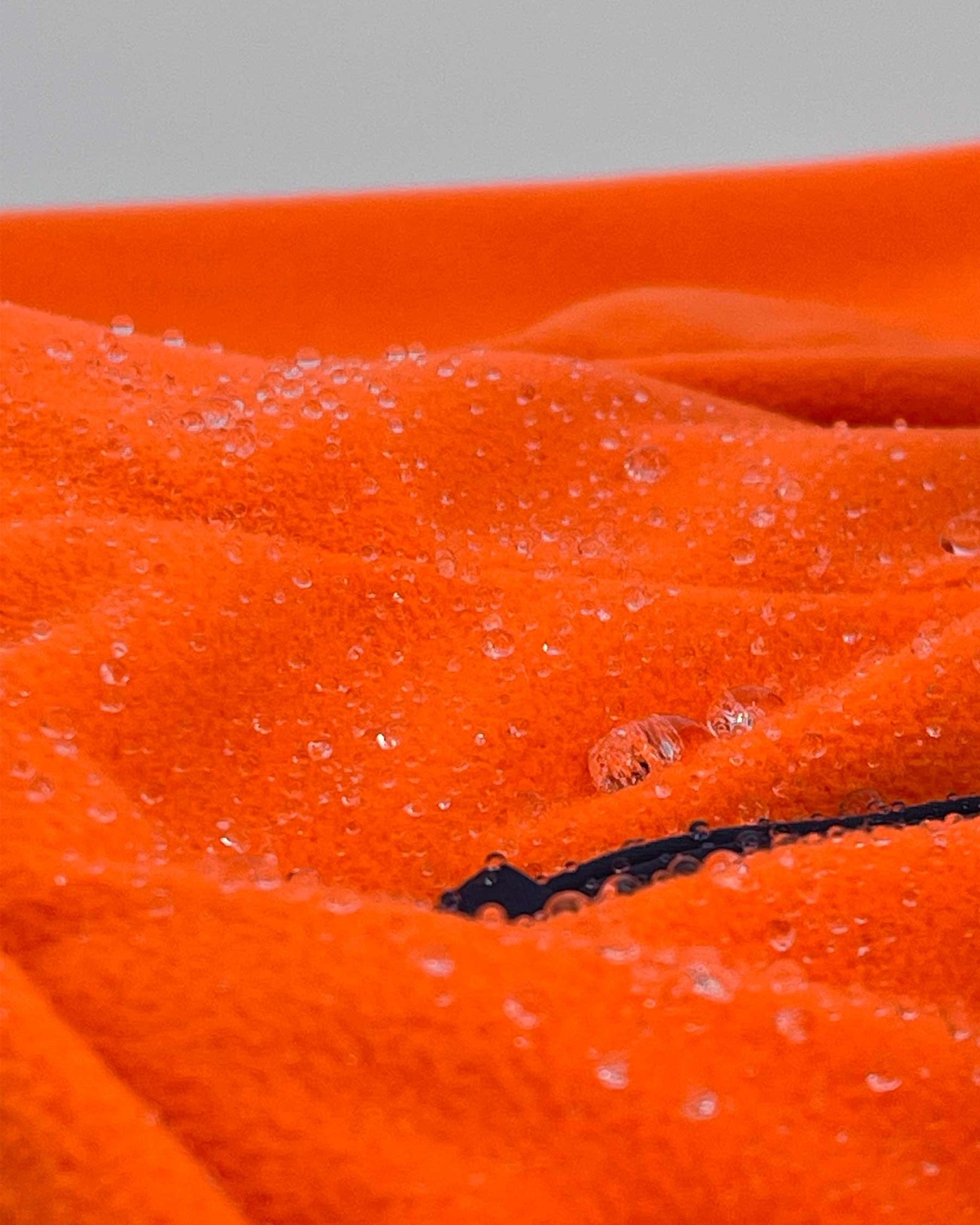 The 100% recycled polyester Viking fleece orange