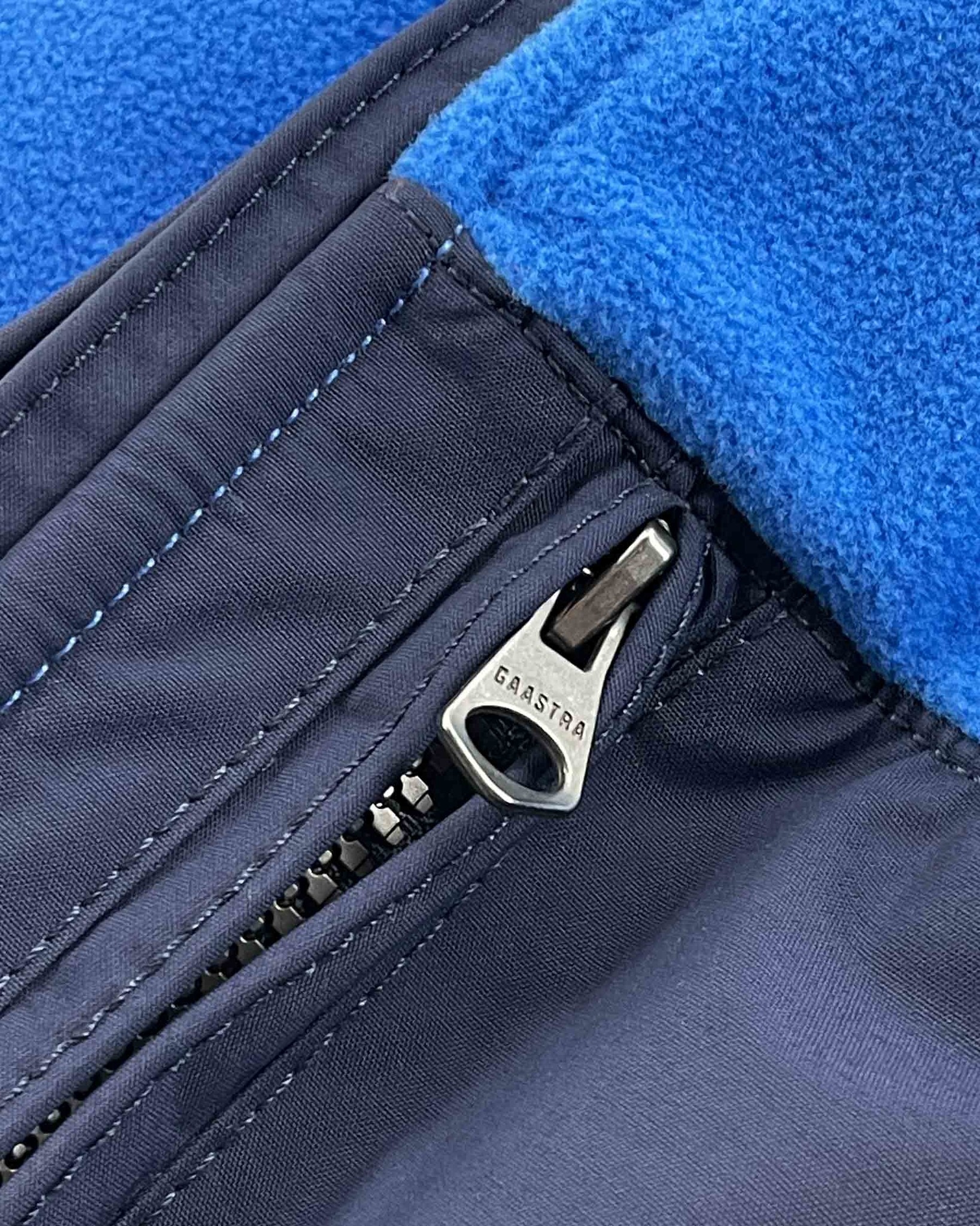 The 100% recycled polyester Viking fleece blue