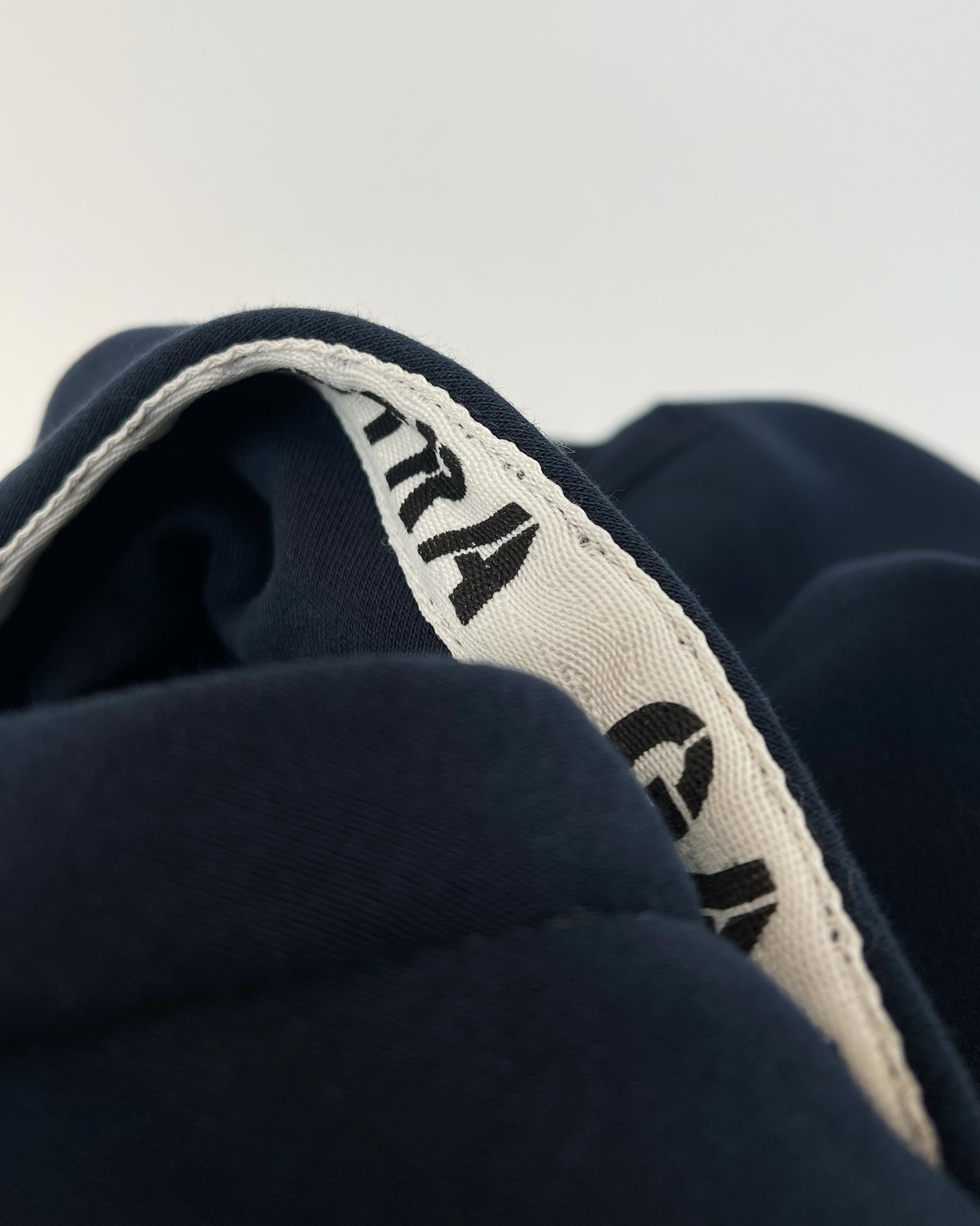 Le sweat à capuche Arctic Fairtrade classique Navy