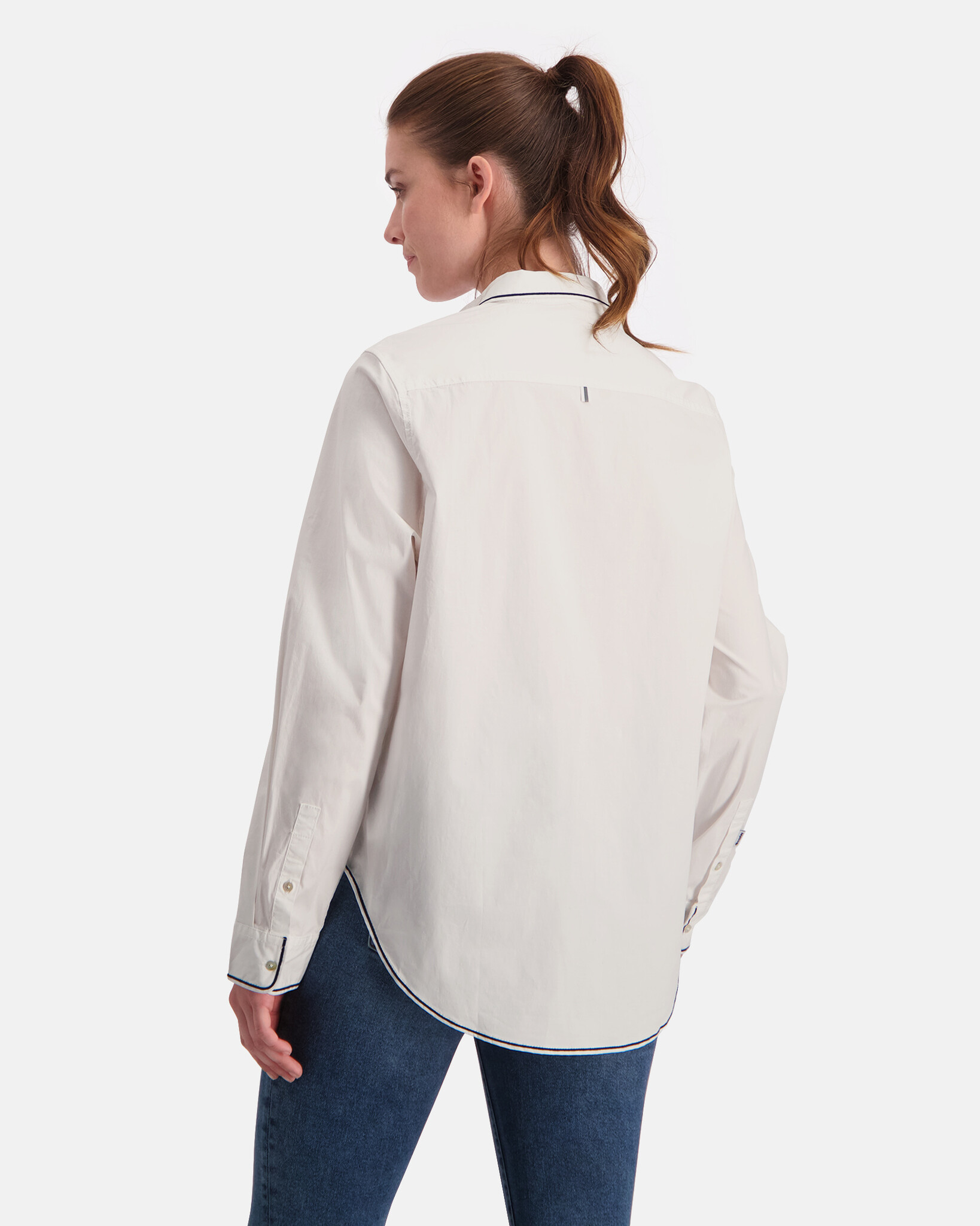 Regular fit high dense poplin blouse with artwork on chest