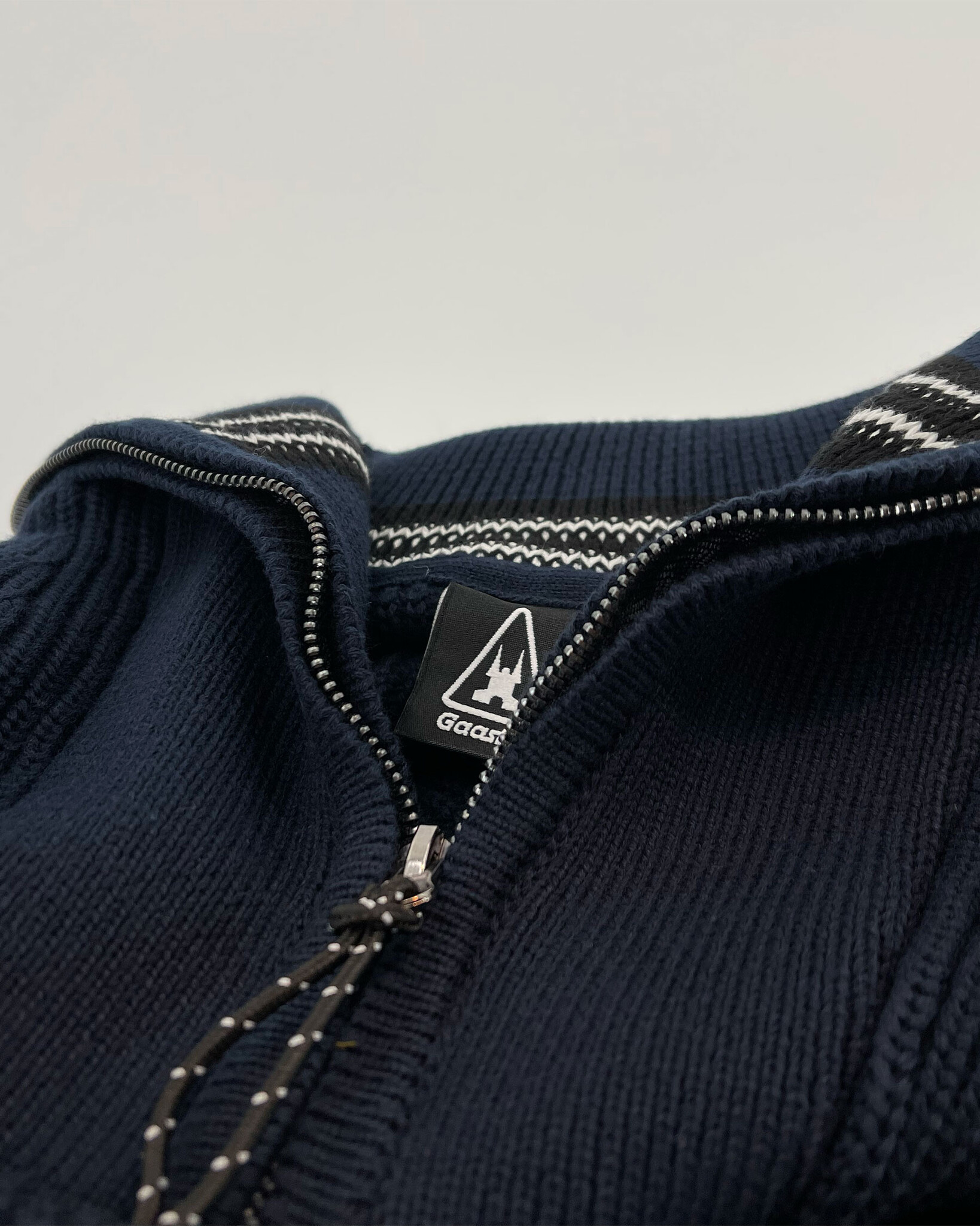 Iconic skipper pullover from 100% cotton