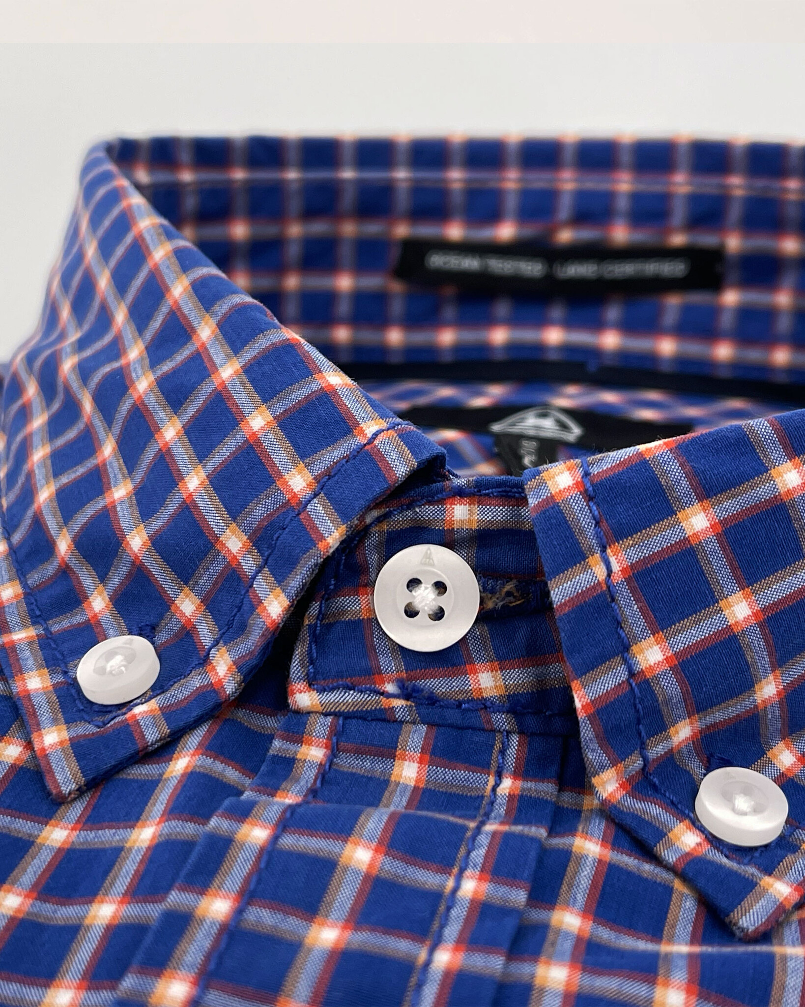 Regular fit geruit overhemd van katoen met button-down kraag en logo op de borst