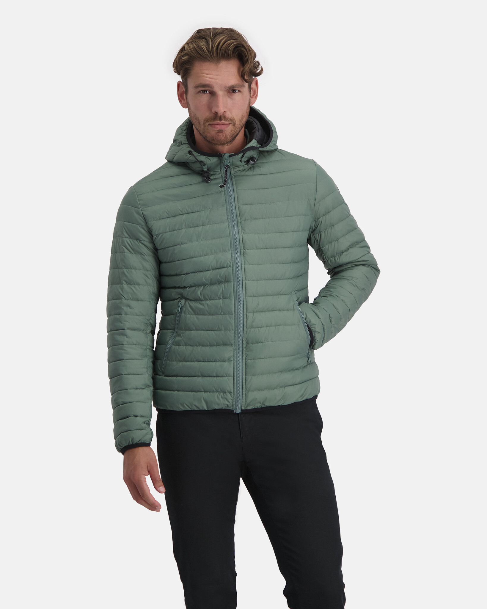 Mens Lightweight, water repellent puffer jacket with 100% recycled fabric and REPREVE®  filling