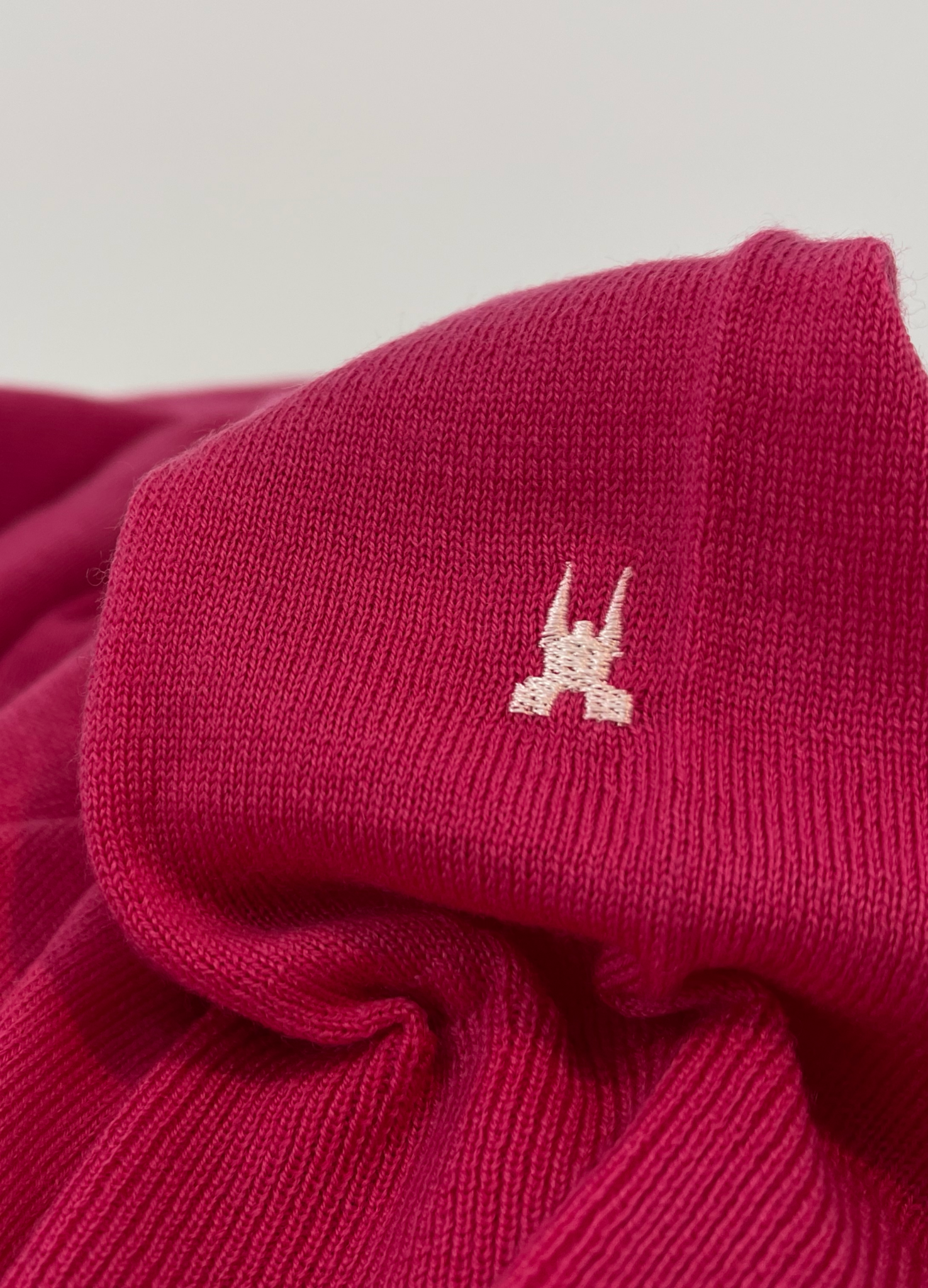 The Anti-static Merino Wool Amalfi V neck sweater
