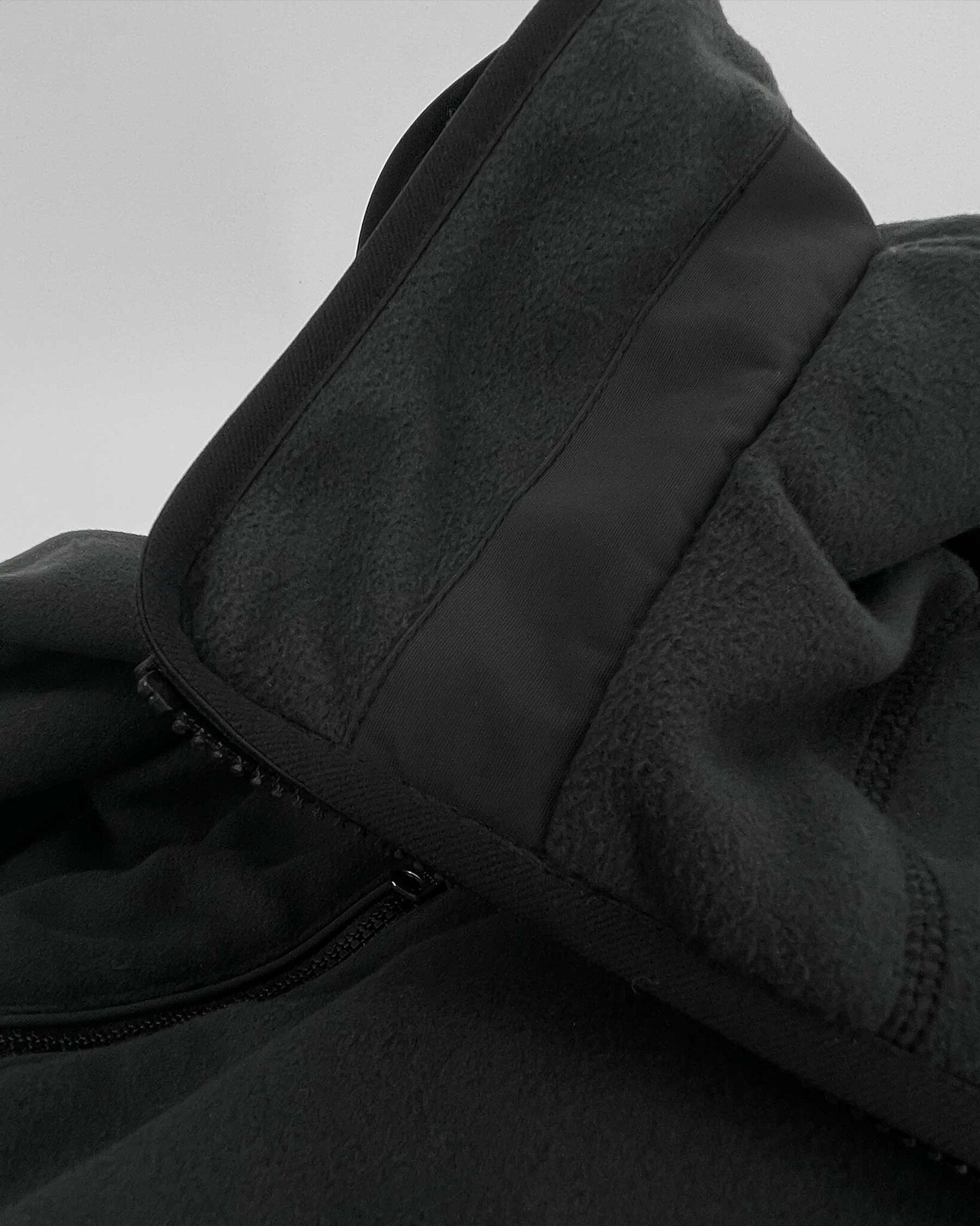 Fleecejacke mit gefüttert Vorderteil aus 100 % recyceltem Polyester