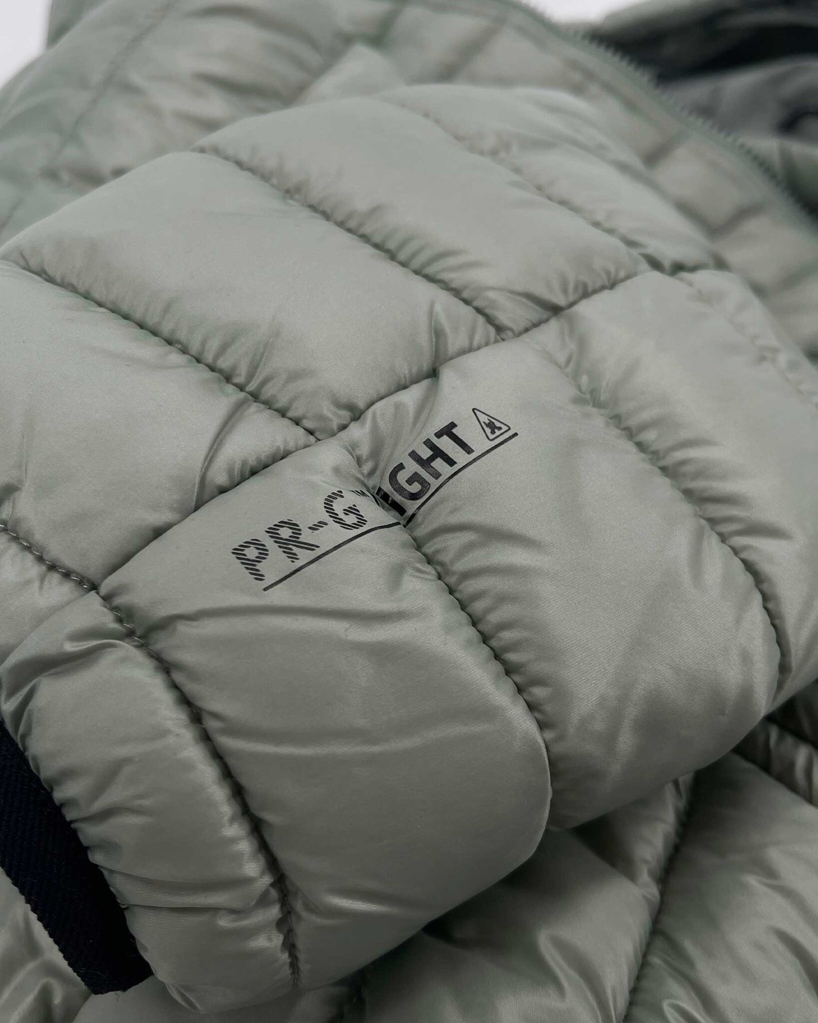 Womens Lightweight, water repellent puffer jacket with 100% recycled fabric and REPREVE®  filling